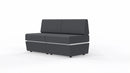 Sofa 2-osobowa z tapicerowaną podstawą SitiQ - Fabryka Mebli Biurowych MARO sp. z o.o.